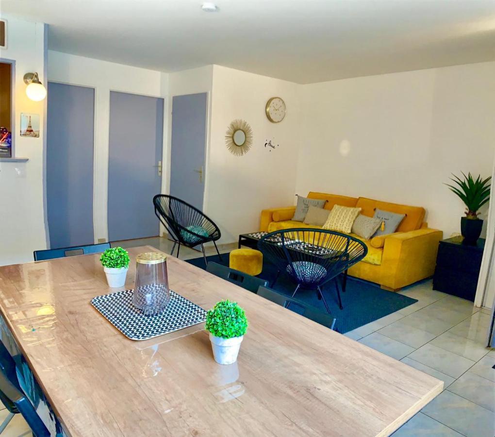 Appartement Eco 6 Personnes Magny-le-Hongre Exterior photo